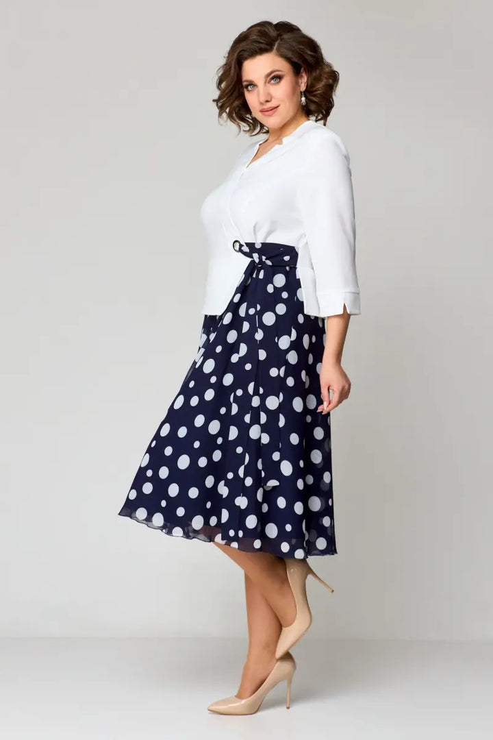 Jagienka | damski zestaw o ponadczasowym uroku dla każdej krągłości