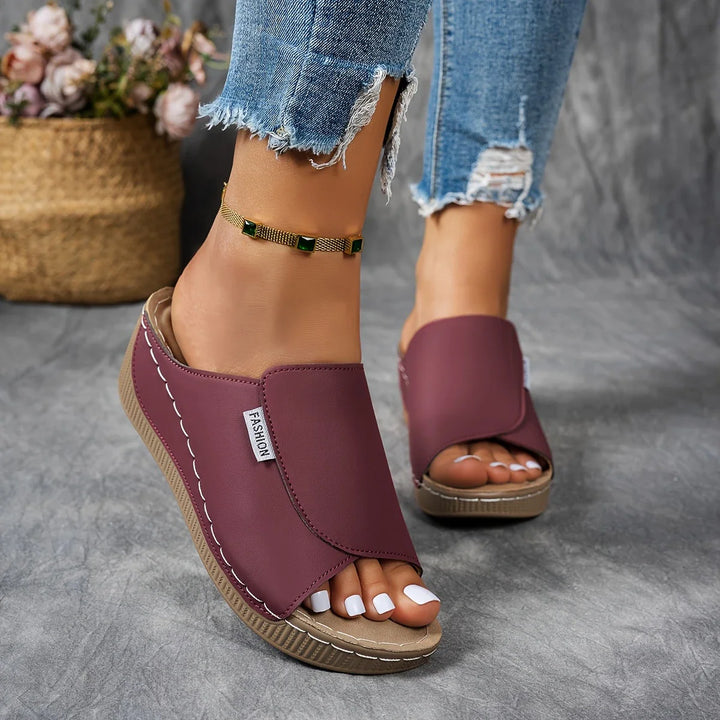 Julia | Wygodne sandały na koturnie