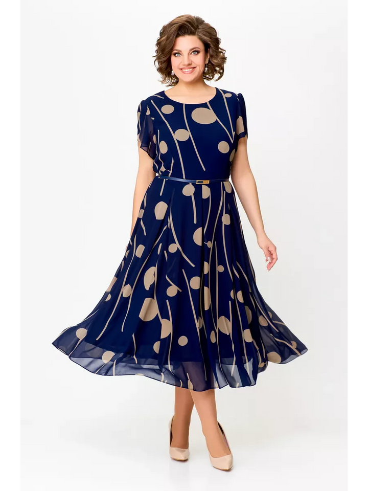 Celina | Lekka sukienka z fakturą przypominającą szyfon i nowoczesnym nadrukiem