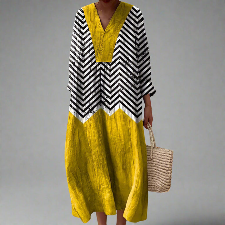 Terenia | Sukienka oversize z geometrycznym nadrukiem