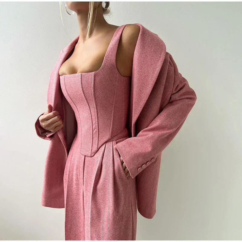 Iwona | Ponadczasowy Garnitur 3-częściowy