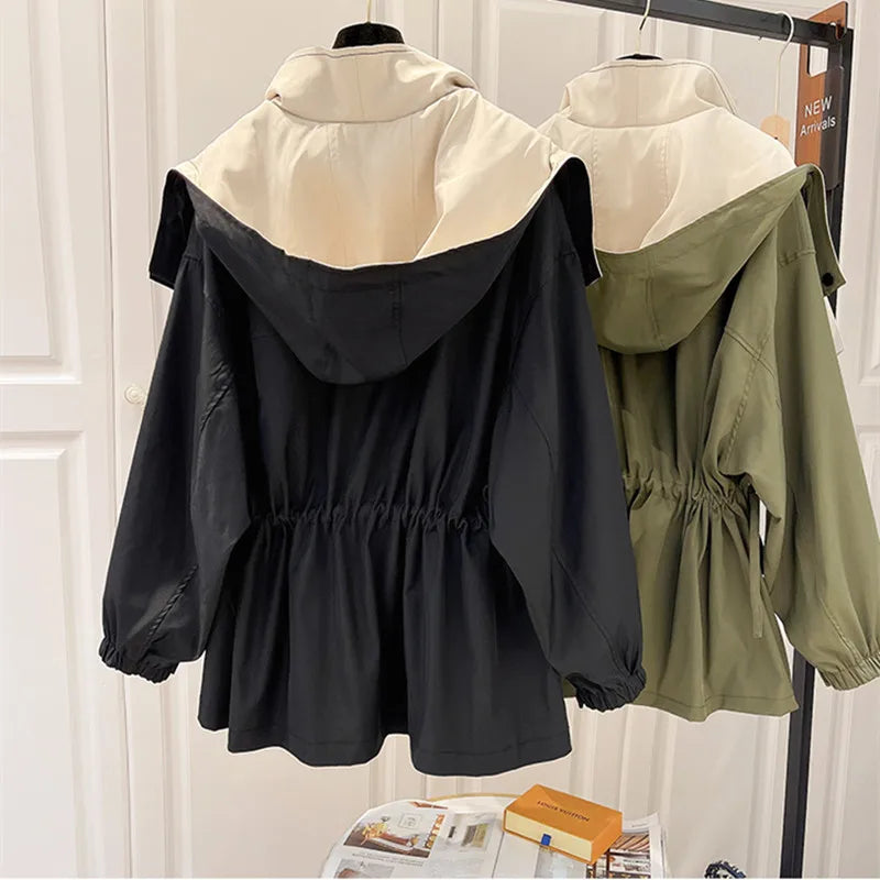 Natalia | Dwuwarstwowa kurtka z kapturem, zapinana na zatrzaski i zamek