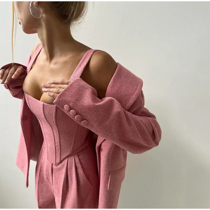 Iwona | Ponadczasowy Garnitur 3-częściowy