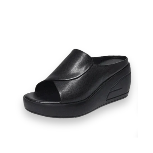 Krystyna | Odważne i piękne kliny dla codziennego stylu glamour