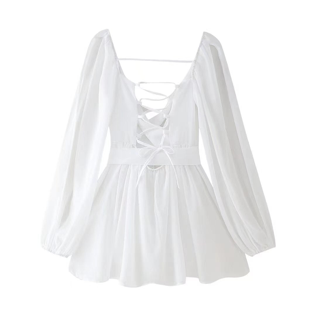 Klara | Zwiewna sukienka z szyfonu z transparentnymi rękawami