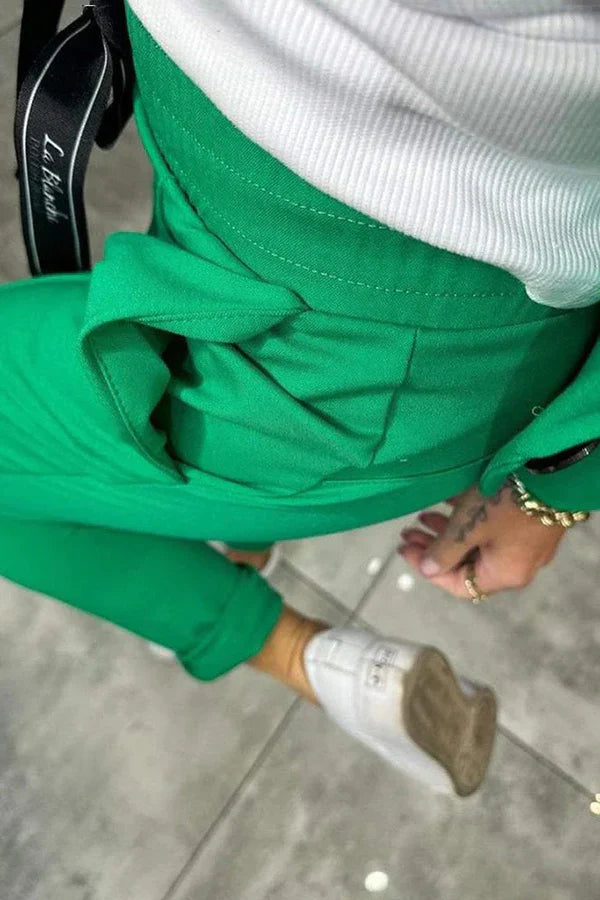 Ksenia | Skrojony zestaw z miękką marynarką i swobodnymi joggerami