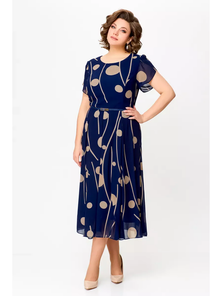 Celina | Lekka sukienka z fakturą przypominającą szyfon i nowoczesnym nadrukiem