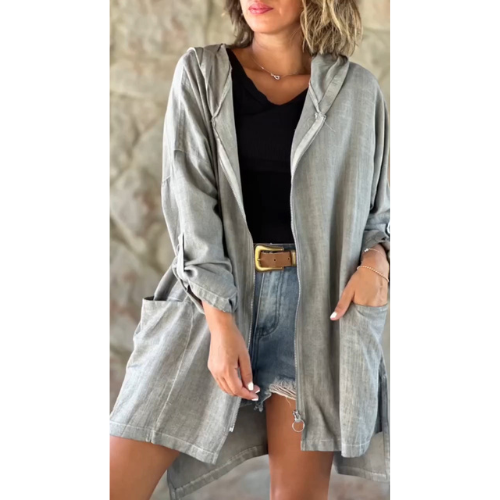 Milena | Casualowa kurtka z kapturem i przeszyciami – lekki zamek i kieszenie