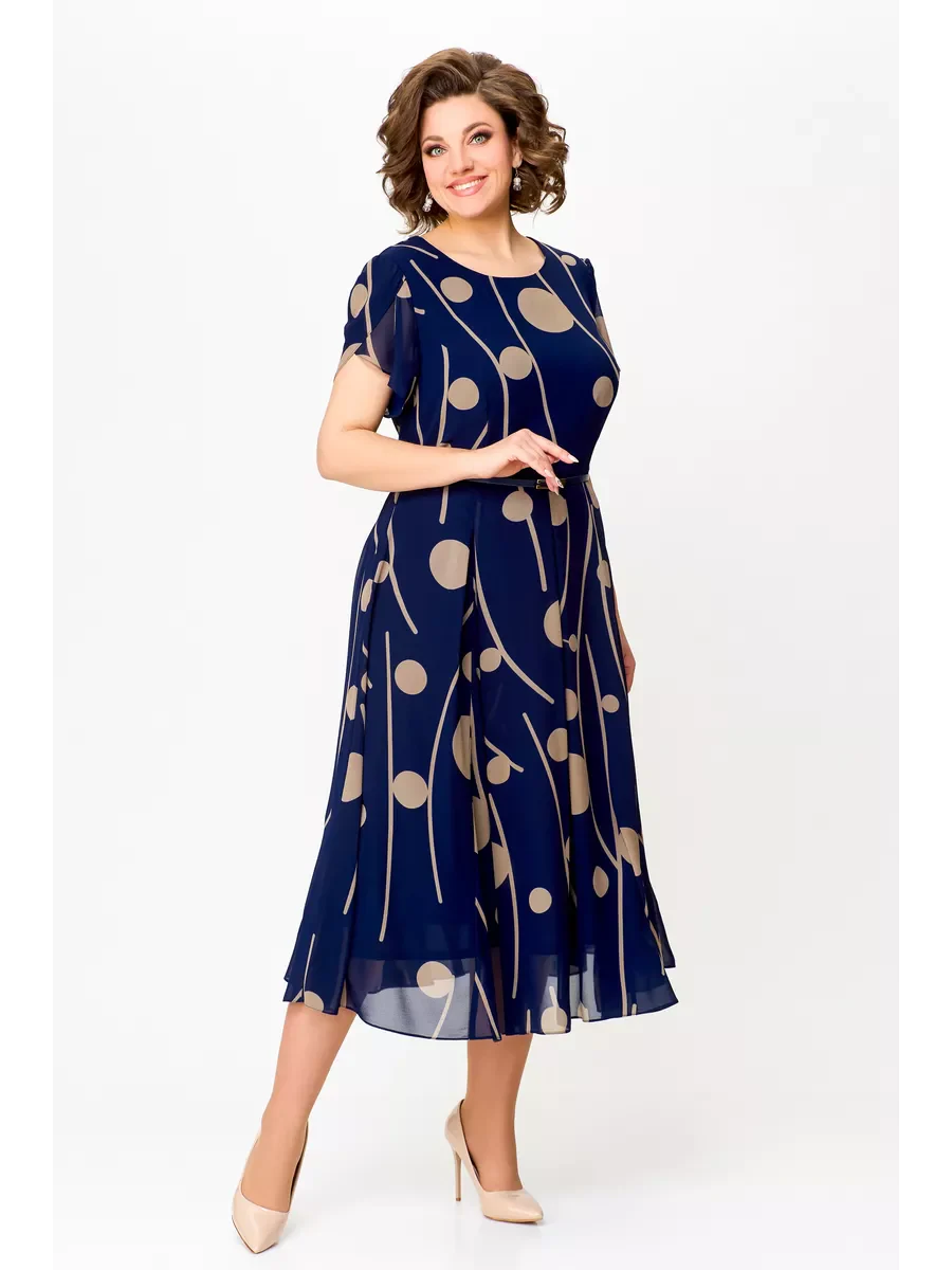 Celina | Lekka sukienka z fakturą przypominającą szyfon i nowoczesnym nadrukiem