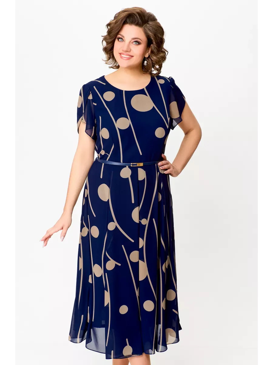 Celina | Lekka sukienka z fakturą przypominającą szyfon i nowoczesnym nadrukiem