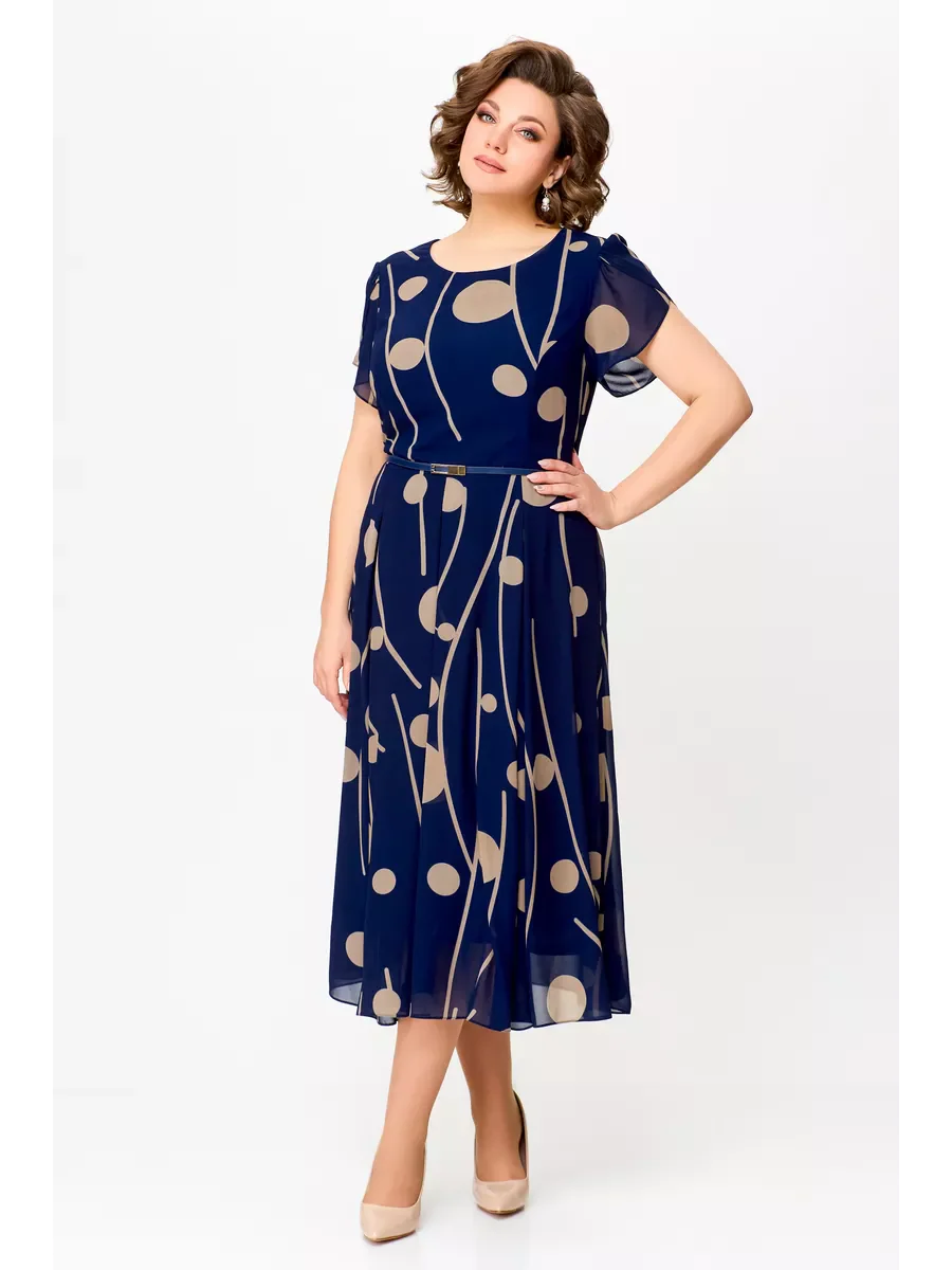 Celina | Lekka sukienka z fakturą przypominającą szyfon i nowoczesnym nadrukiem